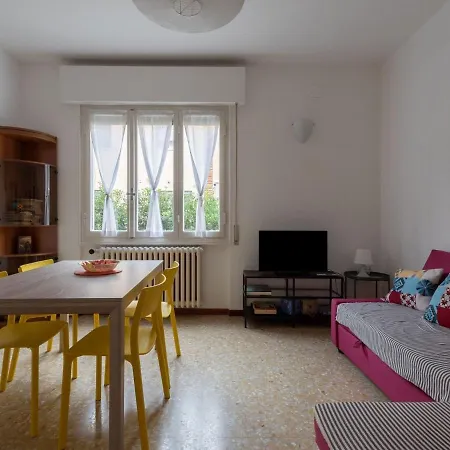 Simplistic Holiday In Near Lake Beach * Salò