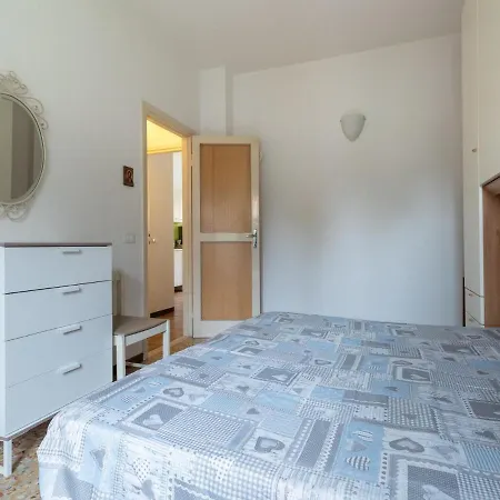 Simplistic Holiday In Near Lake Beach Casa vacanze *