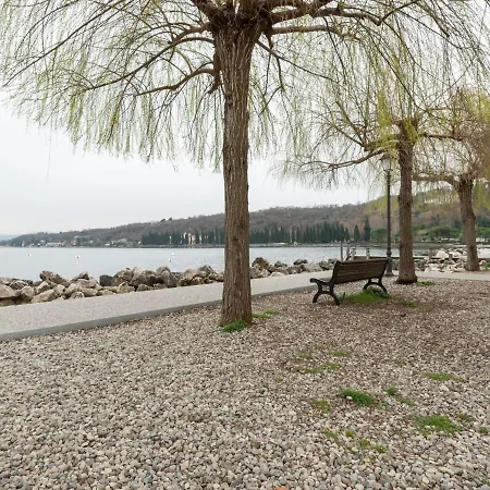 Casa vacanze Simplistic Holiday In Near Lake Beach