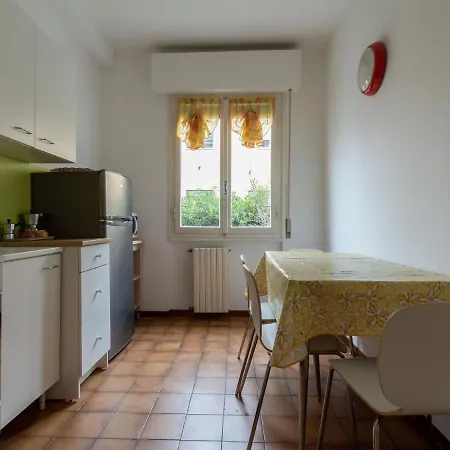 Casa vacanze Simplistic Holiday In Near Lake Beach *