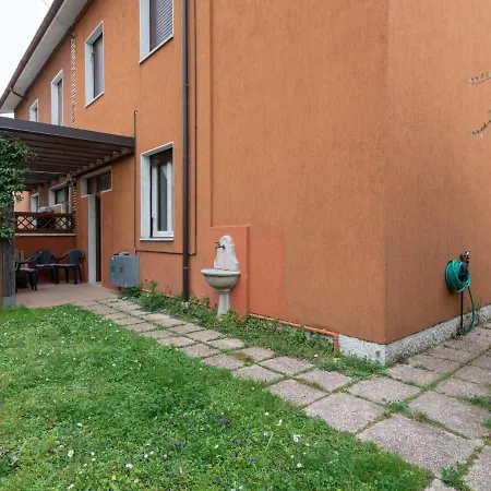 Simplistic Holiday In Near Lake Beach Casa vacanze
