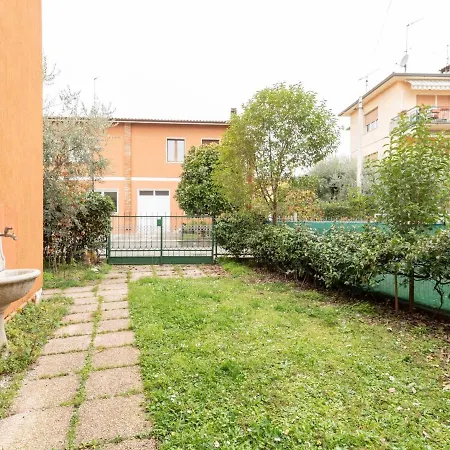 Simplistic Holiday In Near Lake Beach * Salò